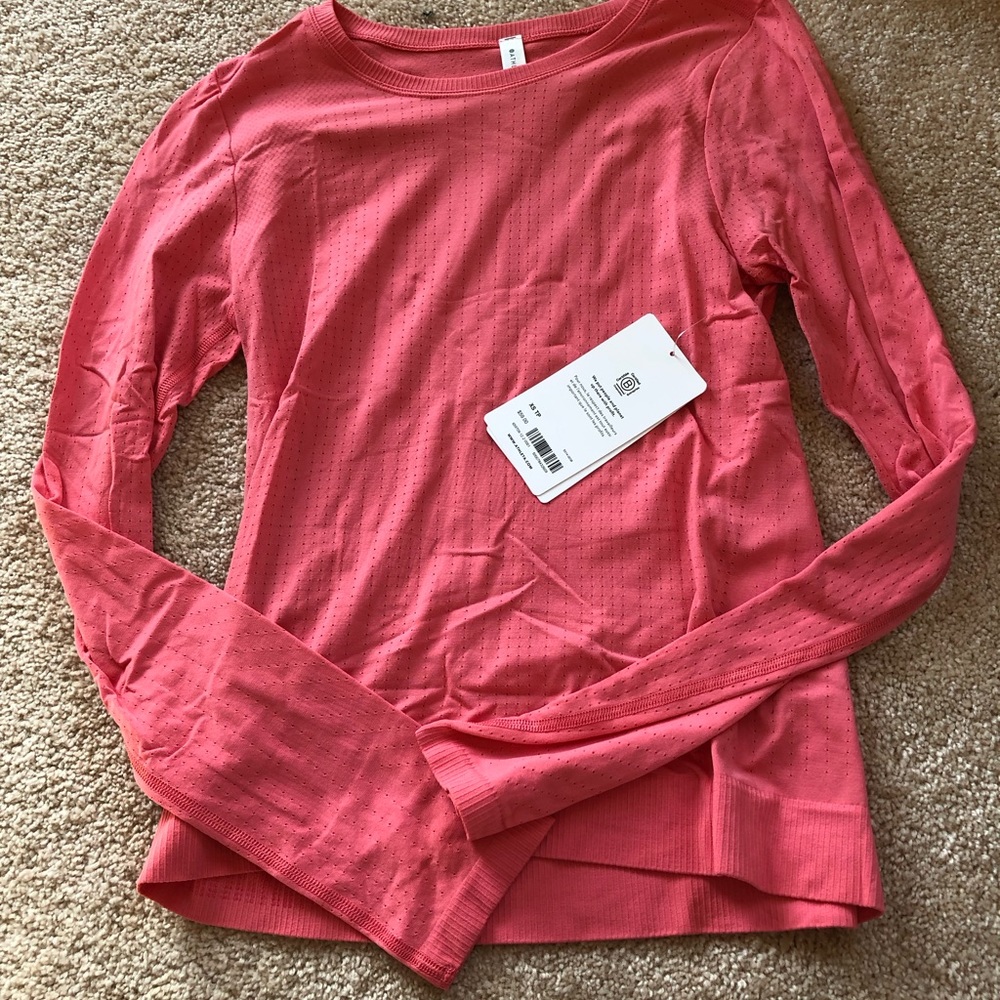 Athleta in motion top